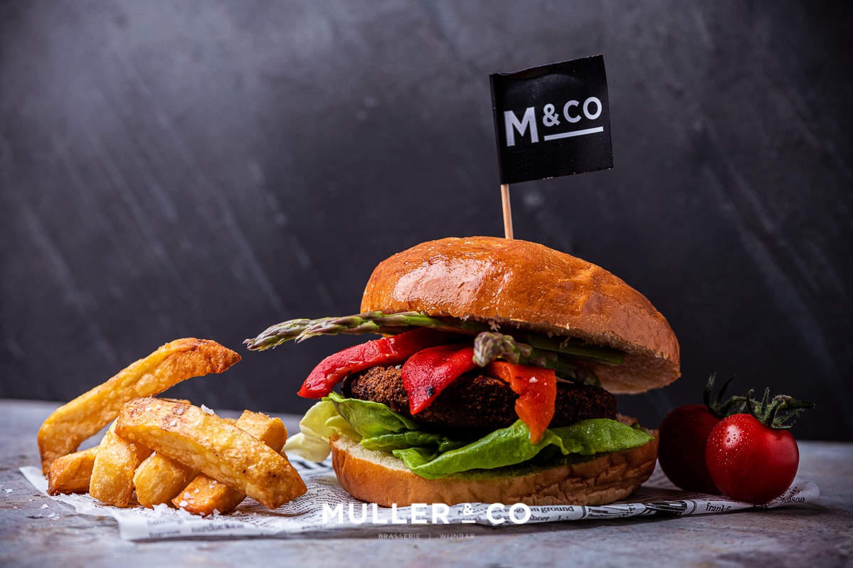 Falafel vega burger at Muller&Co